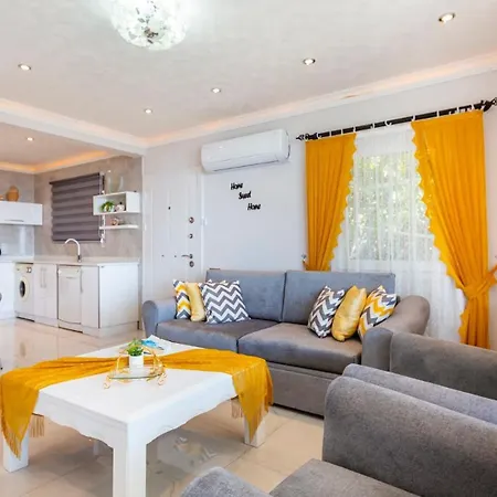 Lejlighed With Private Pool - 3115